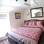 Sandpiper Guest House