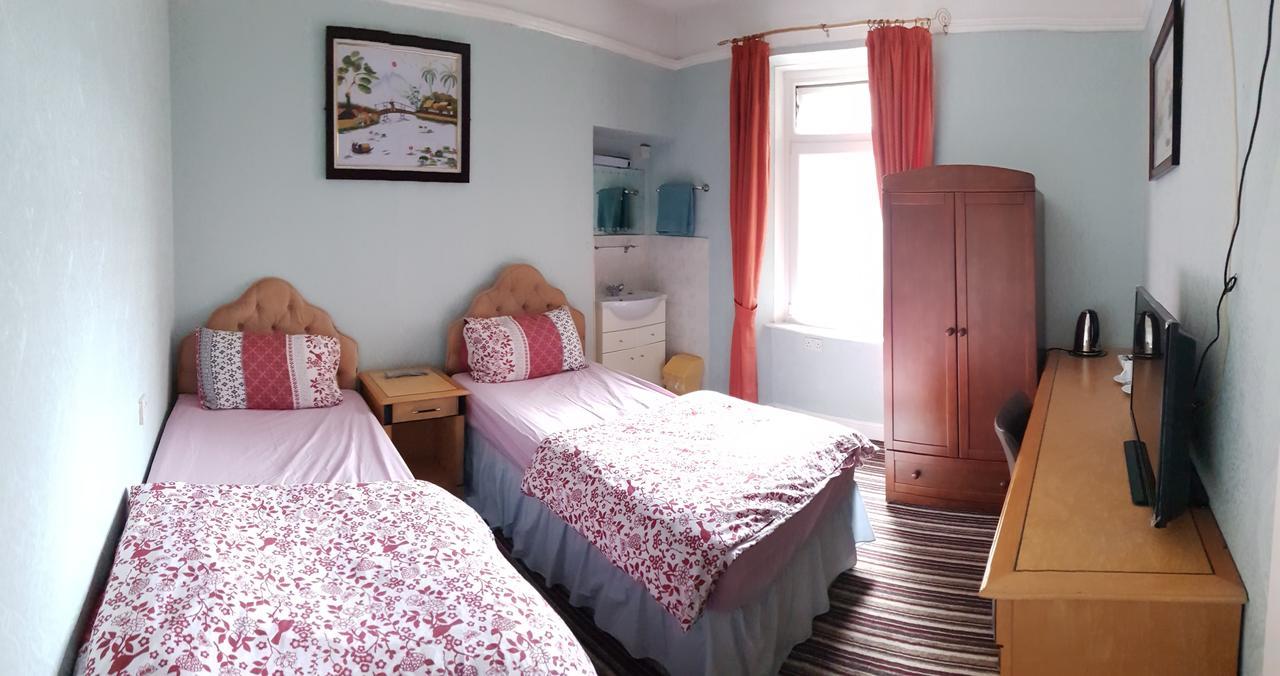 Guest house Sandpiper Swansea